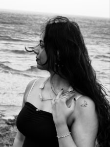 Mani C.